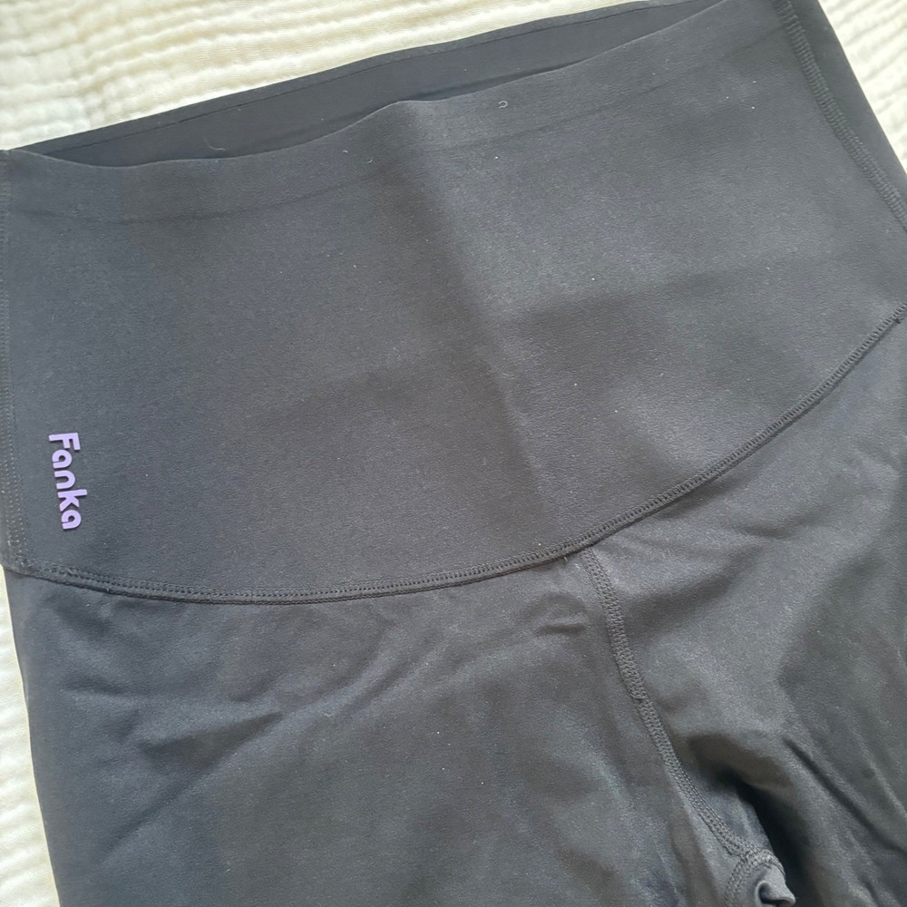 Fanka Reversible Body Sculpt High Waisted Leggings Black Compression Activewear